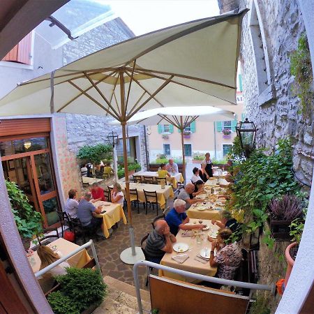 Albergo Speranza Spiazzi Di Monte Baldo Spiazzi Di Caprino Екстер'єр фото