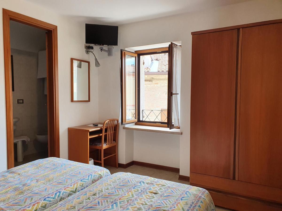 Albergo Speranza Spiazzi Di Monte Baldo Spiazzi Di Caprino Екстер'єр фото